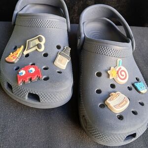 Kids Gray Clogs with Fun Charms
